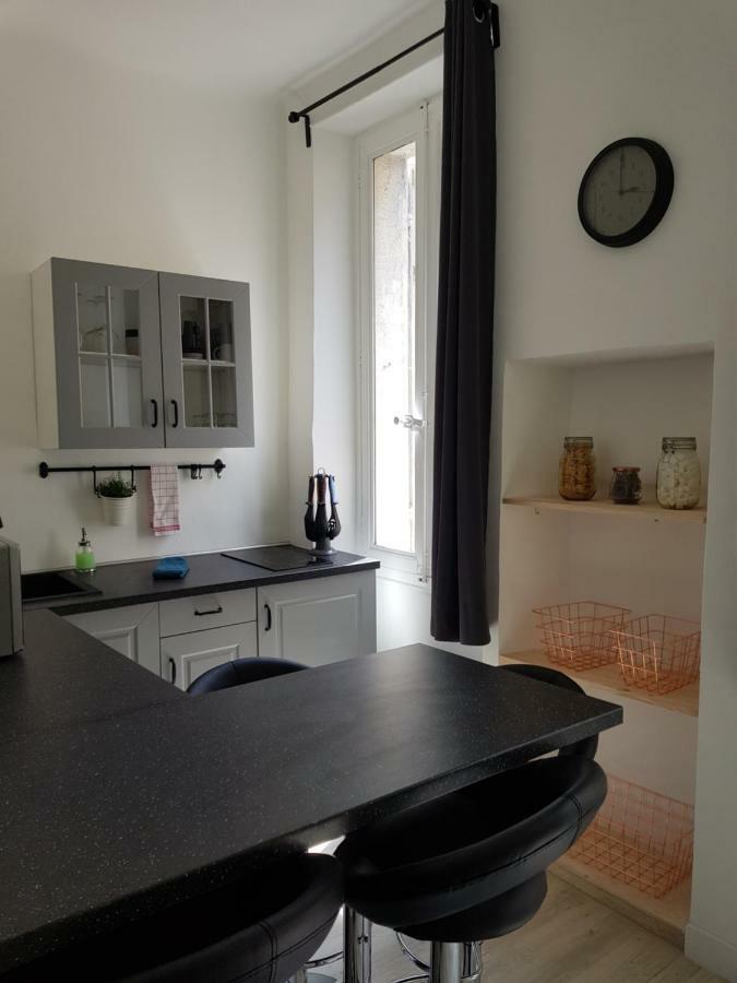 Happy T1 équipé - Confort - Vieux Port Appartement *
